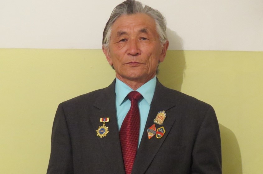 Хөхөөгийн ОТГОНБИЛЭГ- Ховор ургамал, эмийн ургамал судлал